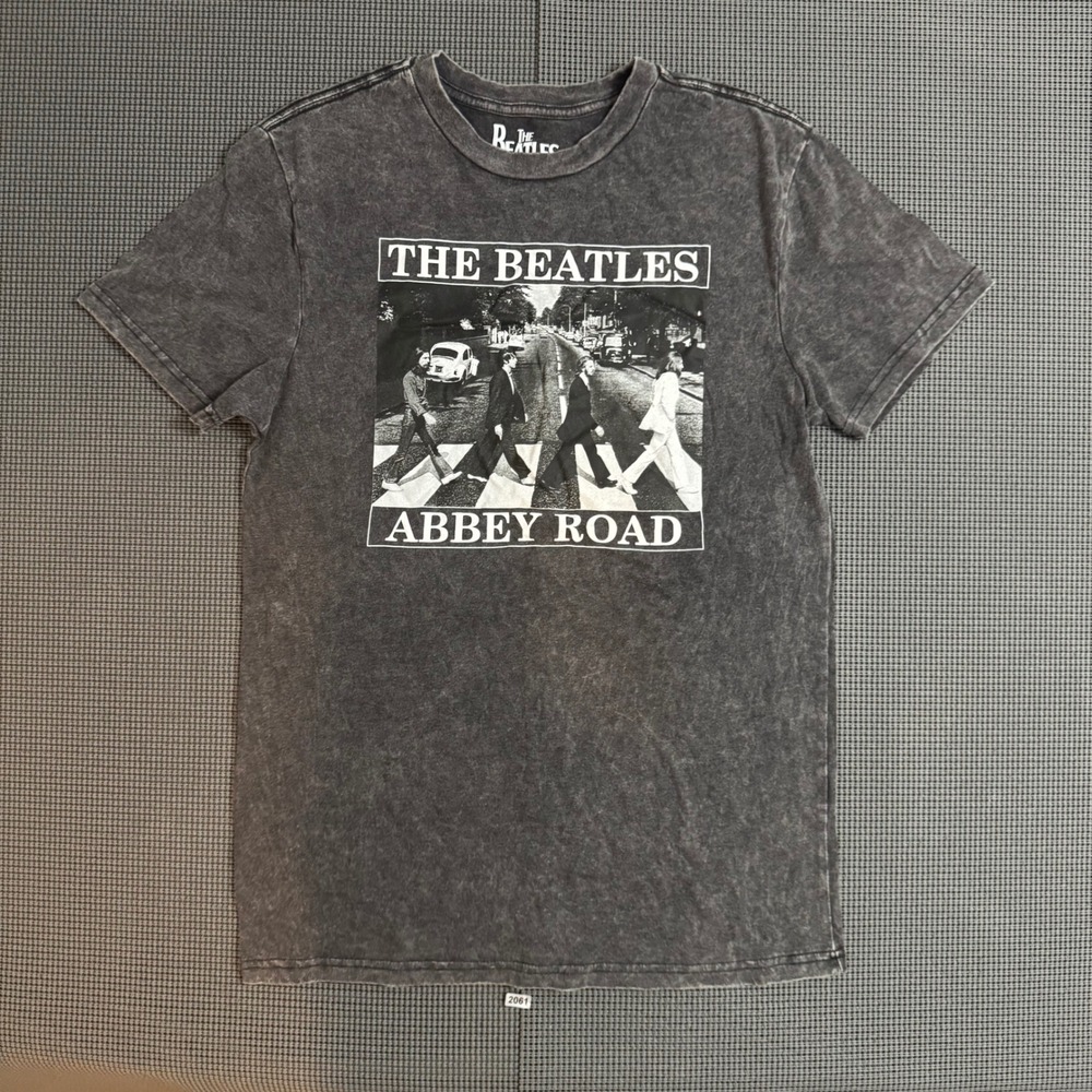 The Beatles Abbey Road Graphic T-Shirt Gray Acid Wash Small